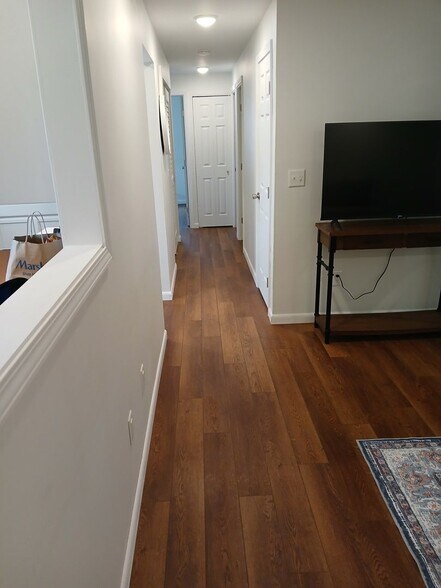 Building Photo - 6365 Wager Dr