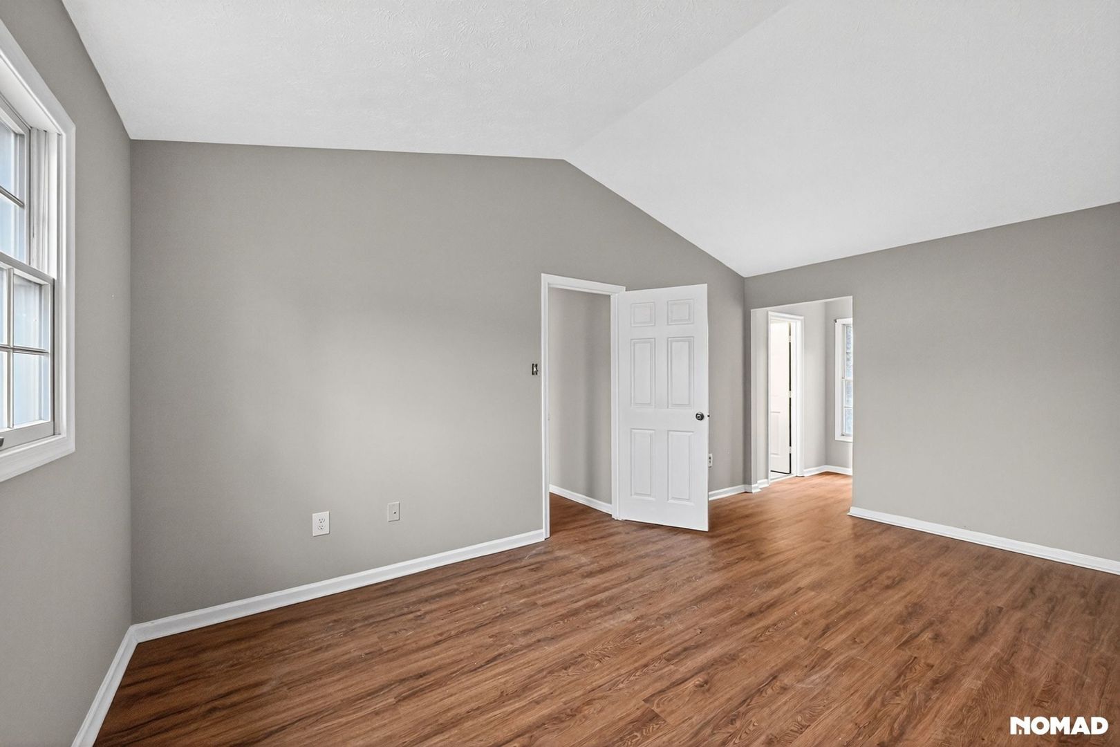 Building Photo - 8204 Coneflower Way