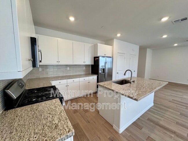 Building Photo - 30326 Corte Santa Barbara