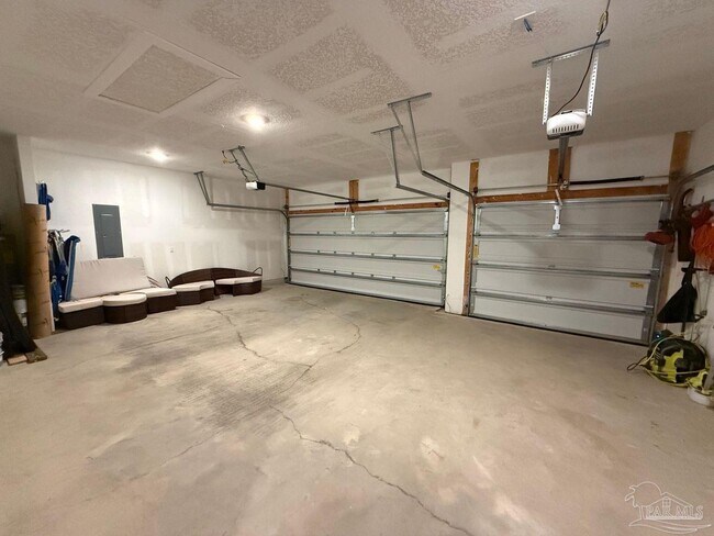 Building Photo - 5978 Forest Bay Ave