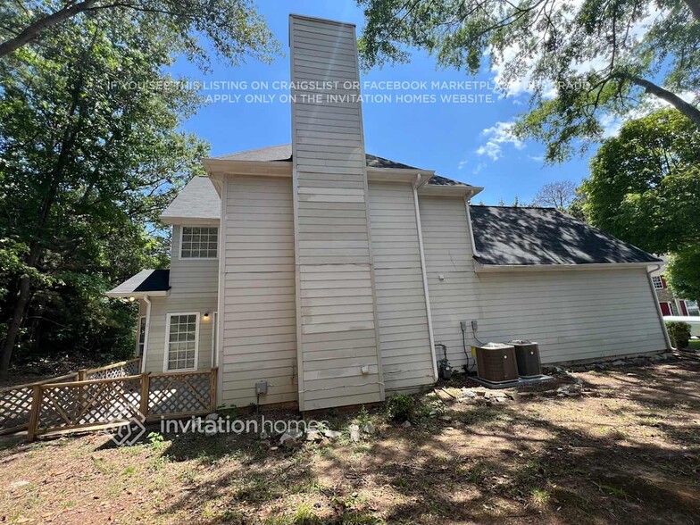 Building Photo - 526 Watson Bay