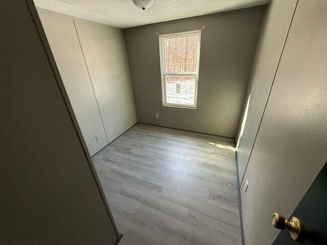 Building Photo - 719 Barren Hollow Rd