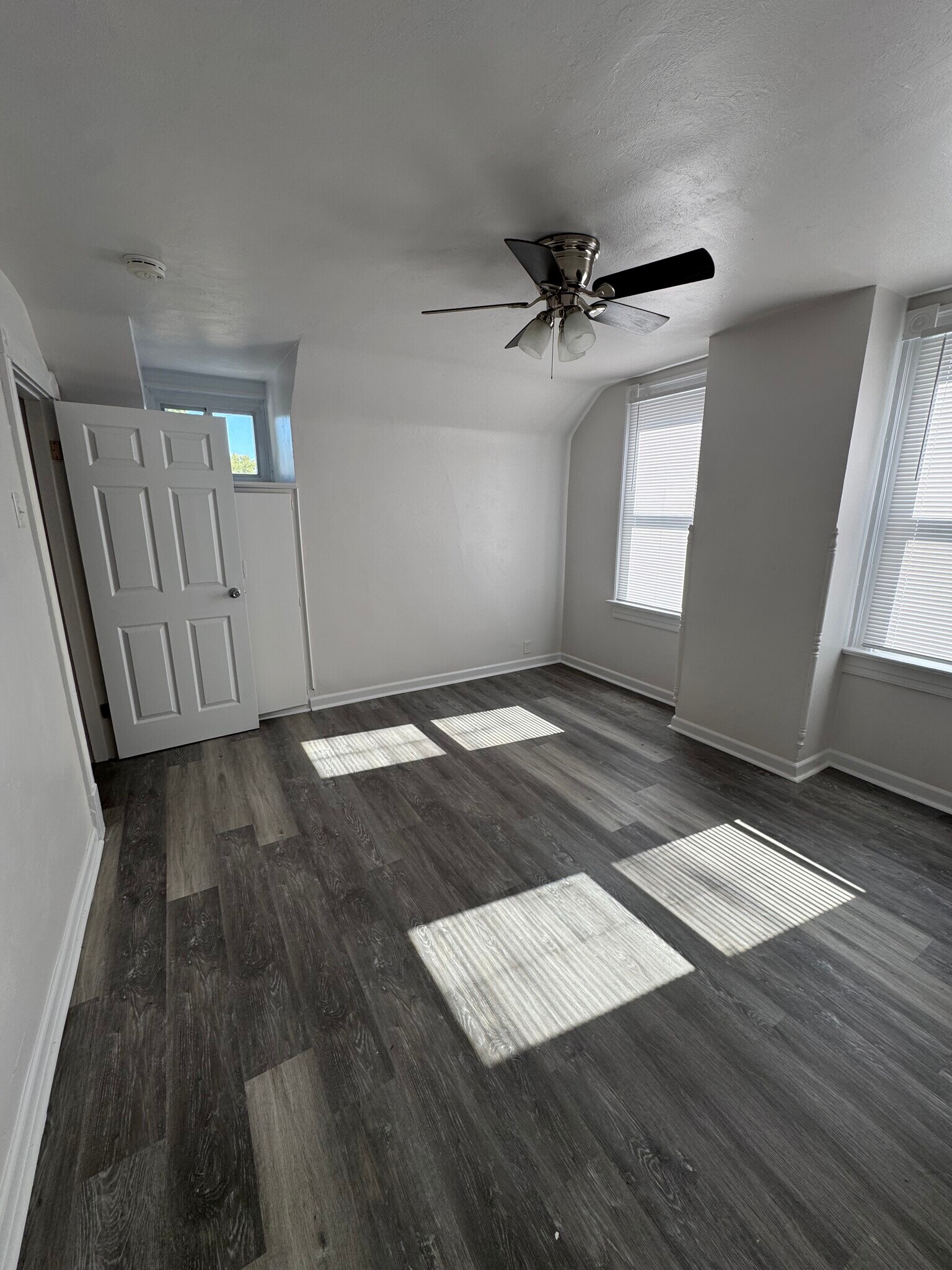 Bedroom 3 - 710 Park Ave