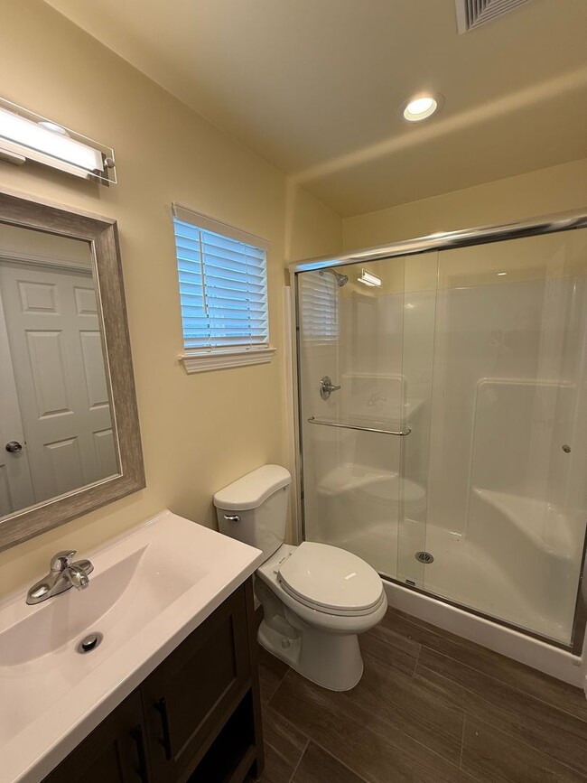 Building Photo - 1118 2nd St