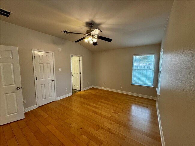 Building Photo - 16920 Brayton Park Dr