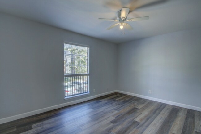 Building Photo - 4440 E 68th St