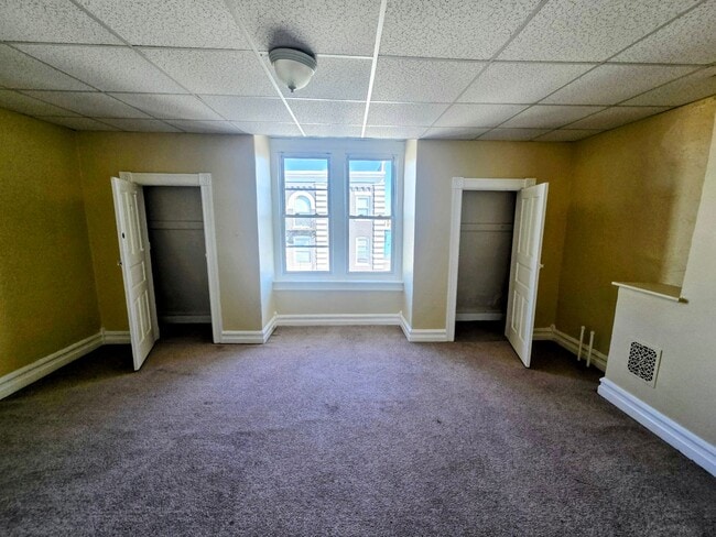 Building Photo - 644 N Eighth St