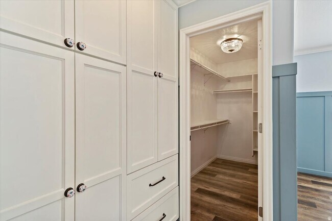 Building Photo - 232 Bryce Dr