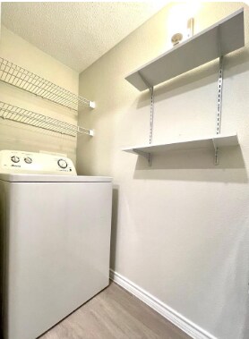 Building Photo - 1505 Lincoln Way