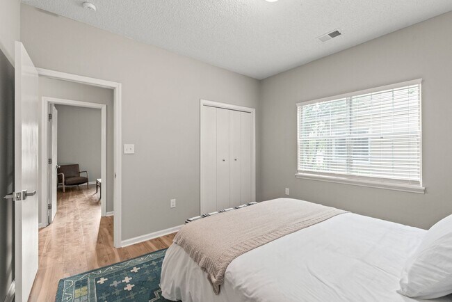 Building Photo - Beautifully Remodeled 4BR Ranch in Matthews