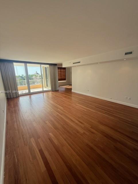 Building Photo - 785 Crandon Blvd