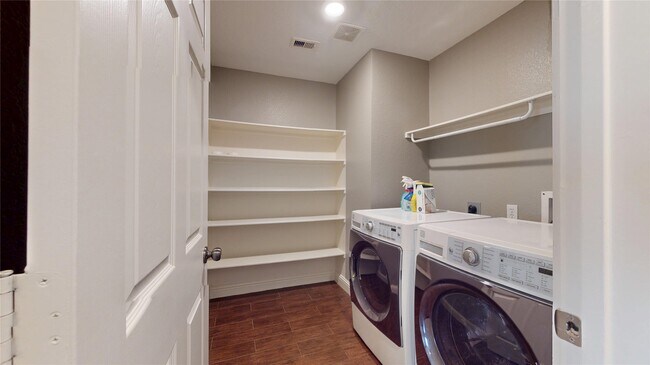 Building Photo - 7918 Tupper Bend Ct