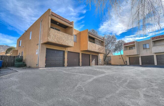 Building Photo - 11426 Prospect Ave NE