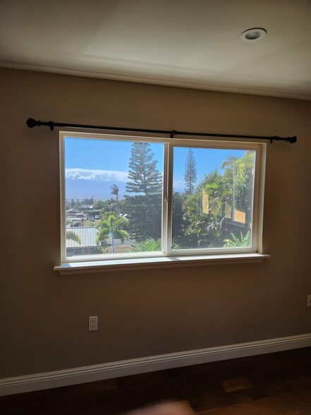 Building Photo - 361 Ehilani St