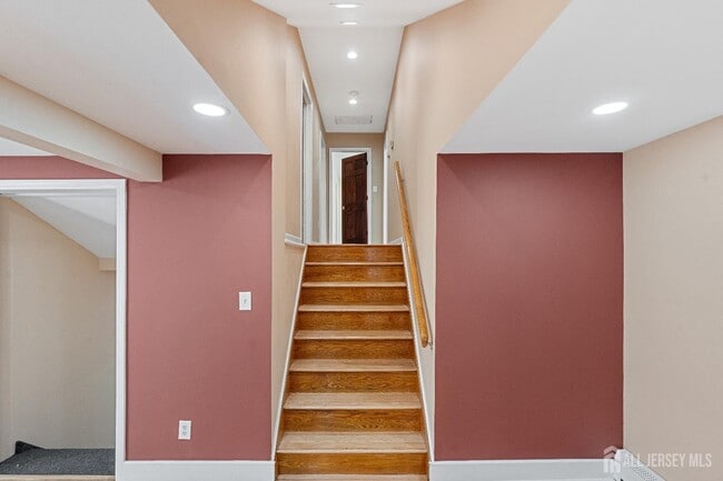 Building Photo - 3850 NJ-27