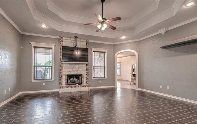 Building Photo - 182 Needlepoint Ln