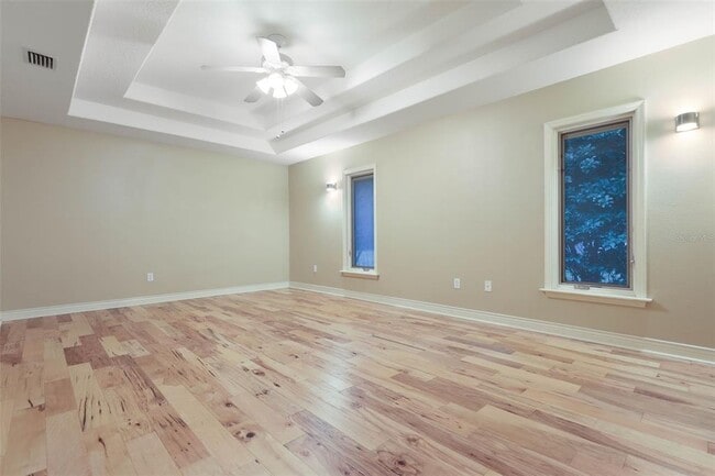 Building Photo - 91 Lancelot Dr