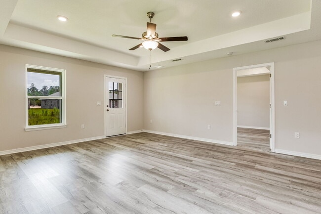 Building Photo - Contemporary Living in Milton!