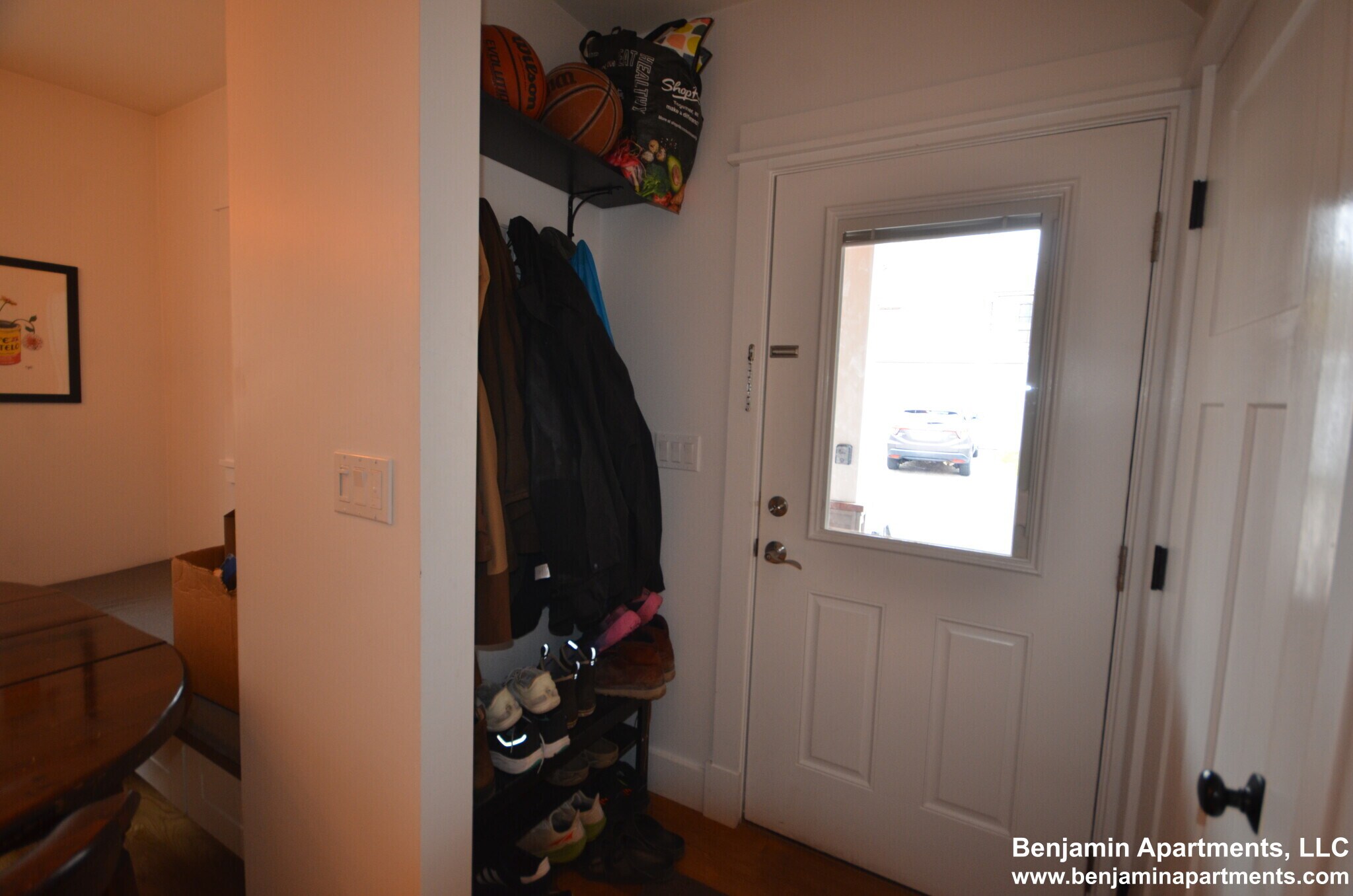 Building Photo - 15 Elmira St