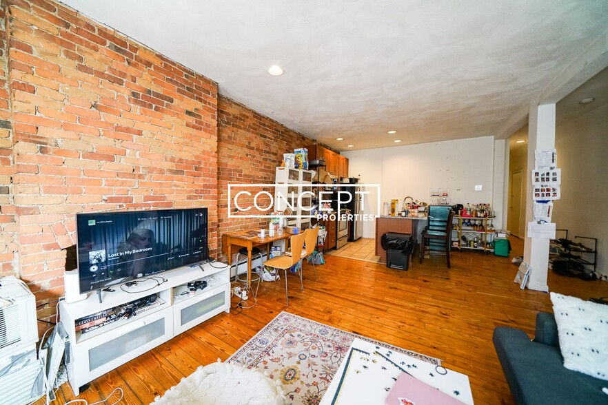 Building Photo - 610 Columbus Ave