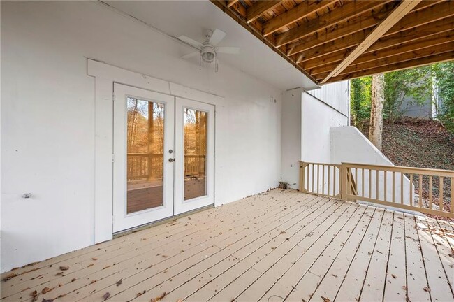 Building Photo - 2710 Margaret Mitchell Dr NW