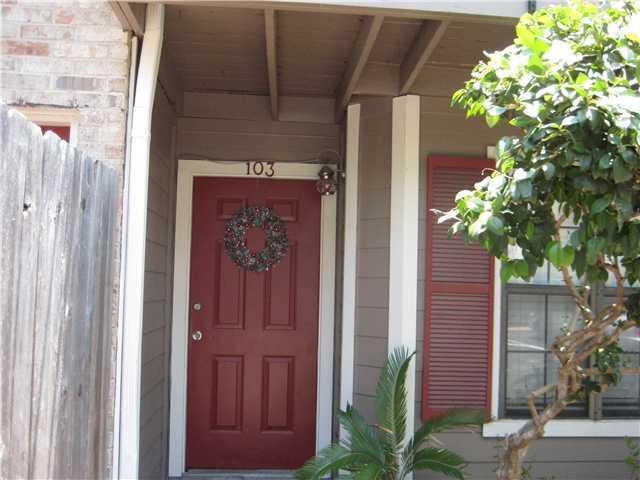 Primary Photo - 2907 Pearl St