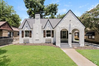 Building Photo - Stylish and Modern Living Minutes from Dow...