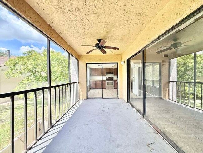 Building Photo - 5143 Puritan Cir