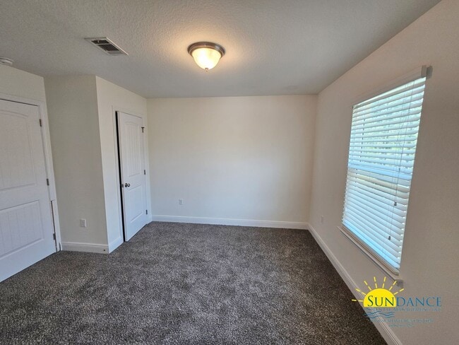 Building Photo - Charming Two-Story 3BR Cul-De-Sac Home in Santa Rosa Beach!