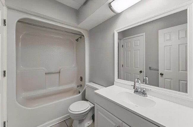 Building Photo - 4-bedroom, 2-bath home in the sought-after...