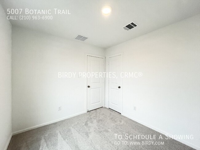 Building Photo - 5007 Botanic Trl