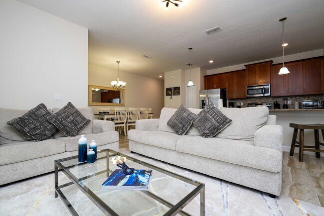 Building Photo - 3153 Pequod Pl