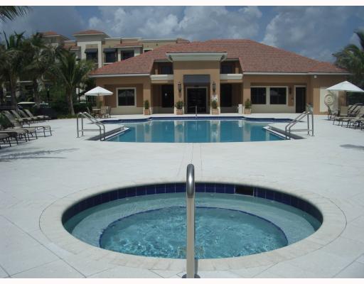 Building Photo - 4801 PGA Boulevard