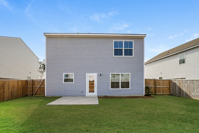 Building Photo - 470 Navona Dr