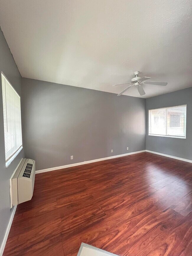 Building Photo - 8377 Mulligan Cir