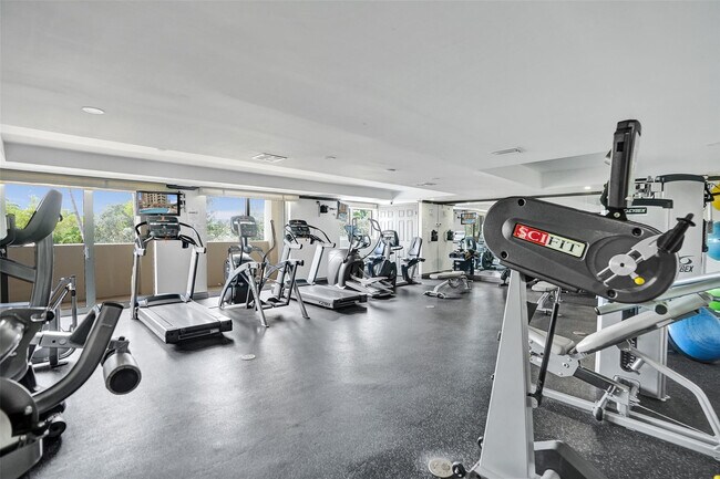 Building Photo - 2001 N Ocean Blvd