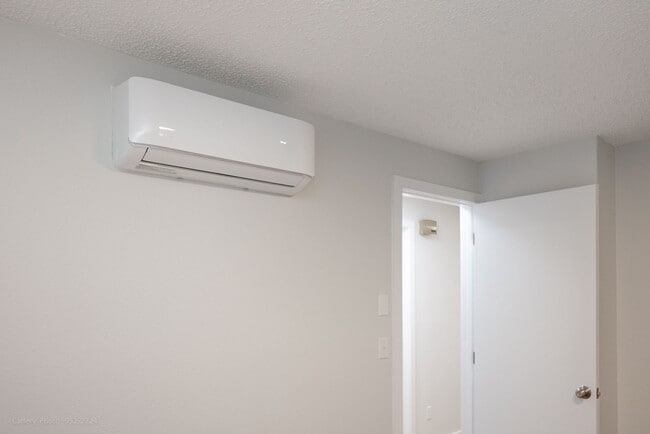 Building Photo - Remodeled 3 Bedroom 2 Bathroom Home, yard, carport