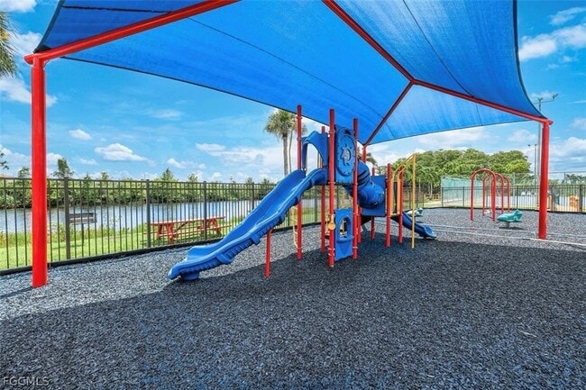 Building Photo - 13171 Whitehaven Ln