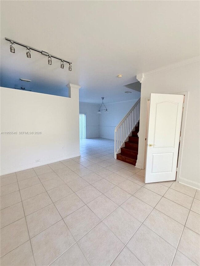 Building Photo - 12631 SW 143rd Ln