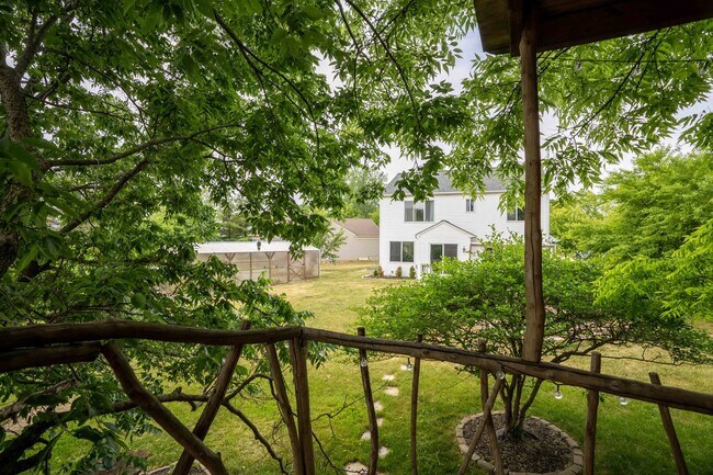 Building Photo - 257 Indian Ridge Ln