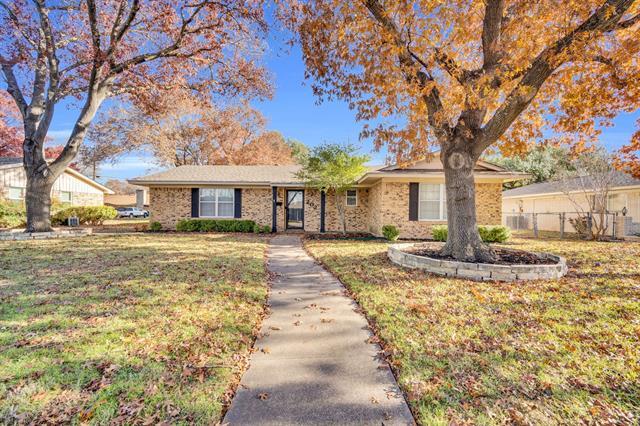 Building Photo - 202 Vanderbilt Ln