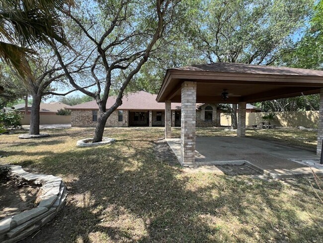 Building Photo - Winfield Subdivision