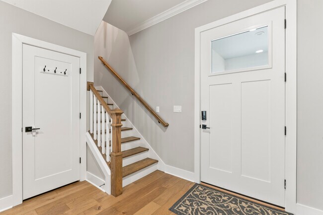 Building Photo - 3314 W Villa Rosa St