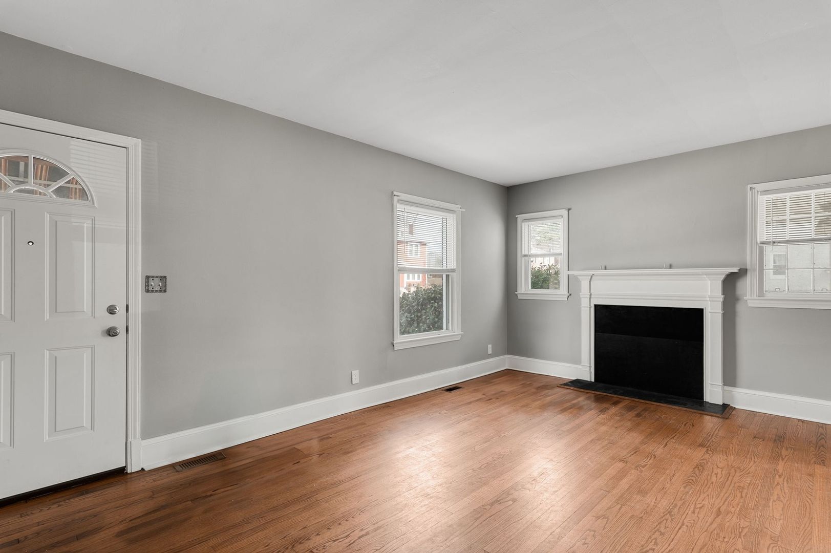 Building Photo - 1662 Monticello St