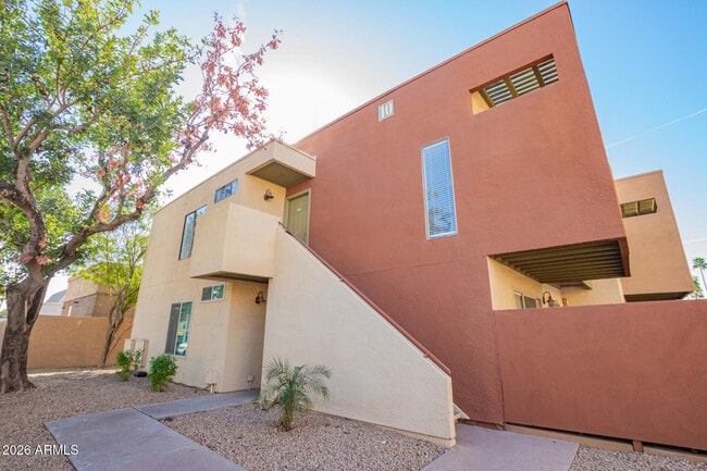 Building Photo - 3500 Hayden Rd