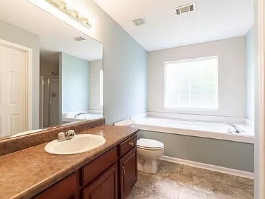 Building Photo - 309 Strawbridge Ln