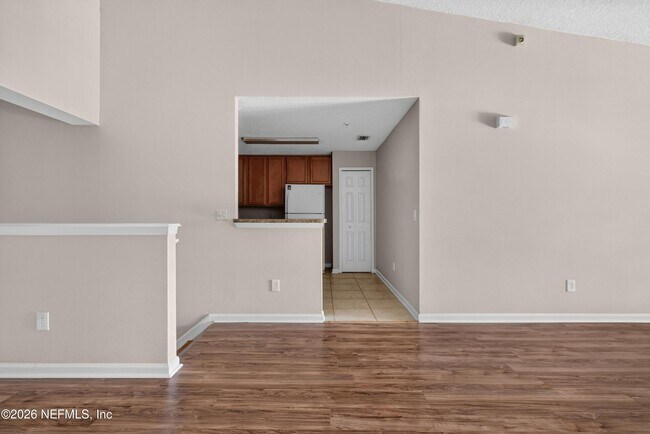 Building Photo - 7047 Deer Lodge Cir