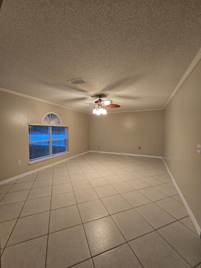 Building Photo - 12473 Woodbury Cove Dr