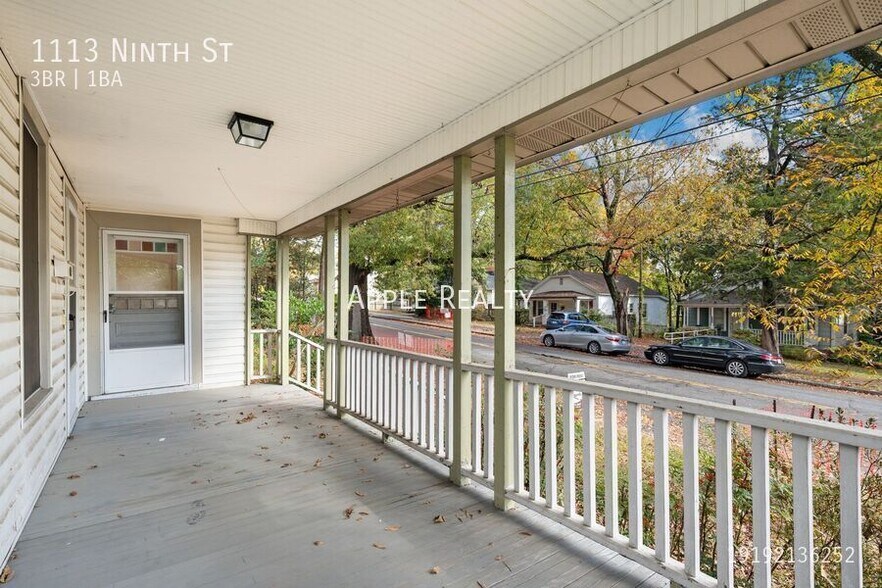 Building Photo - 1113 9th St