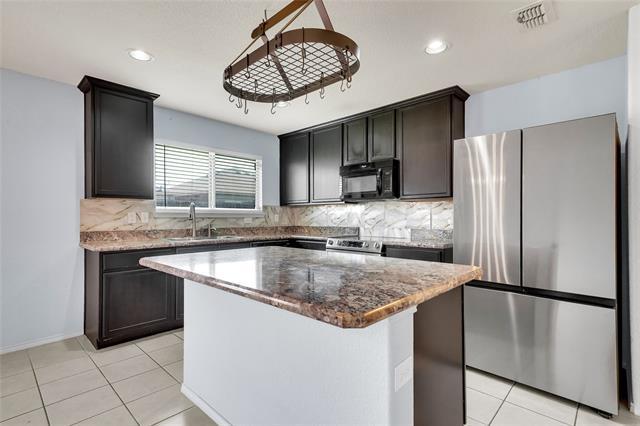 Building Photo - 4108 Sandalwood Ct